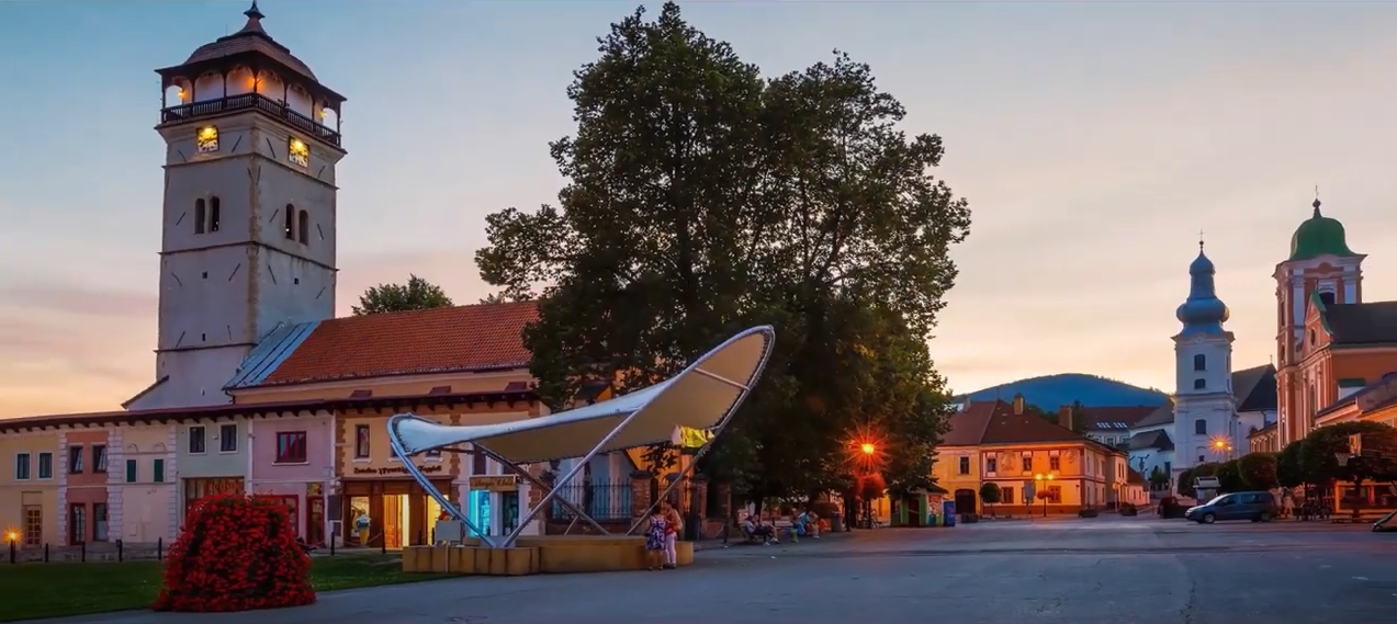 Video – Viktória Roxerová